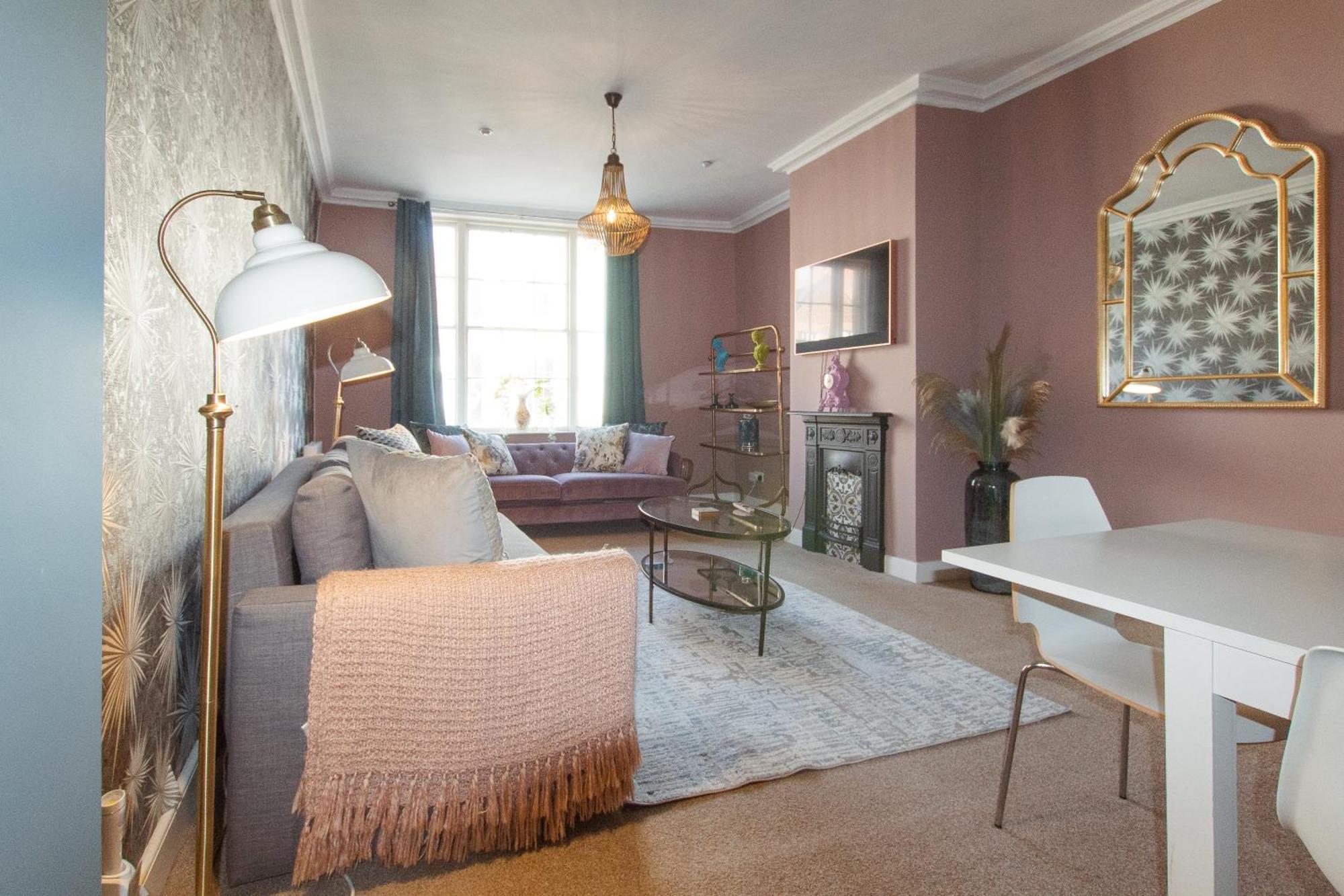 Built 1804 Caldecott Town House On The Rows By Rework Accommodation Chester Extérieur photo